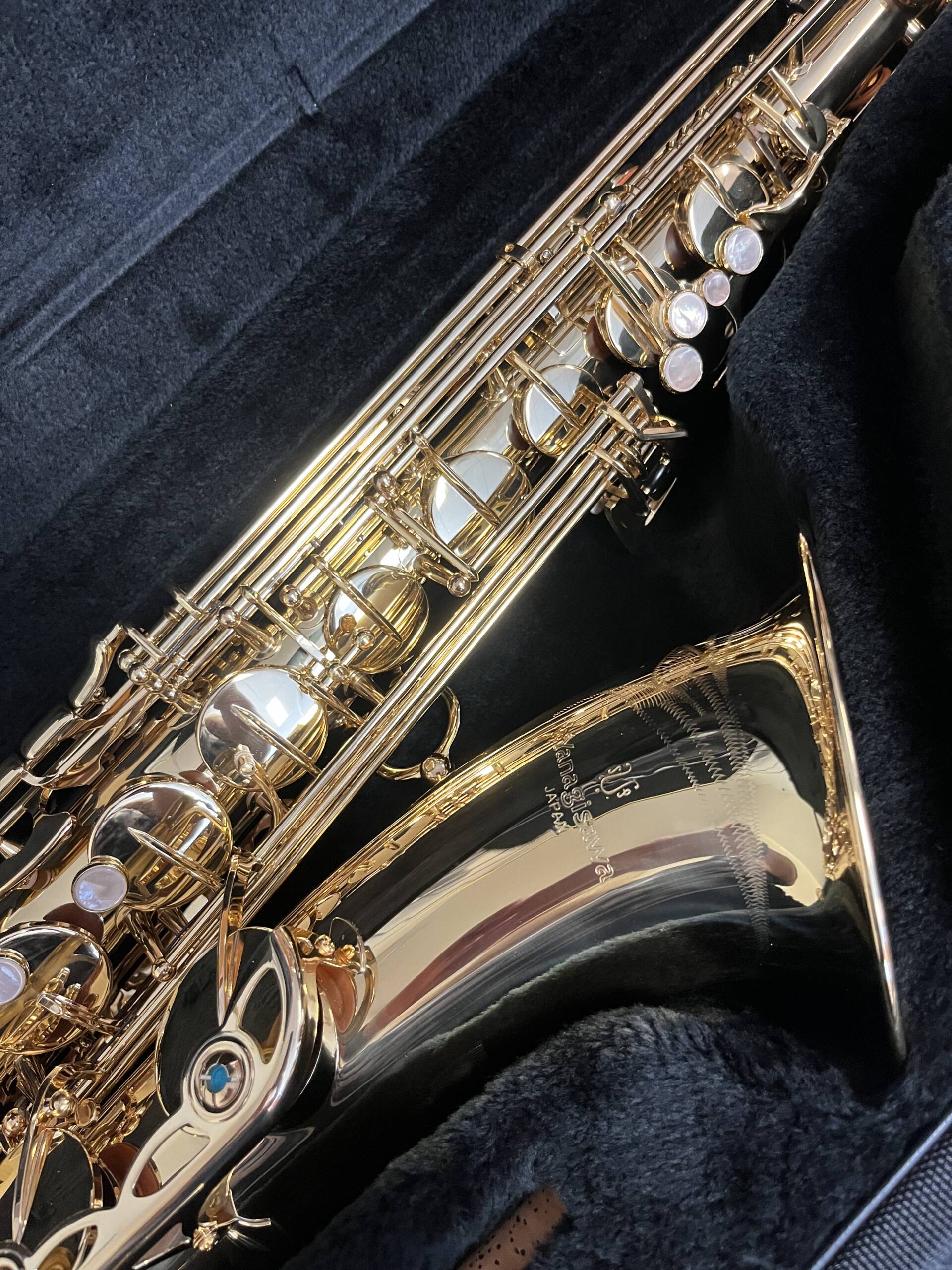 Intermediate Tenor Saxophones